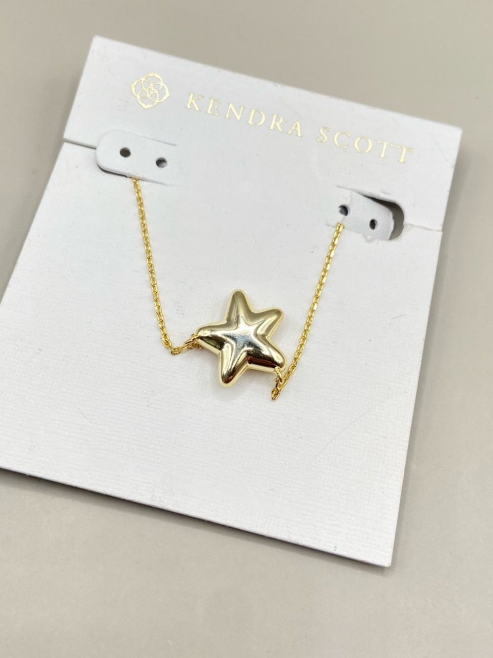 NWT Kendra Scott Jae Star Short Pendant Necklace - Picture 5 of 6